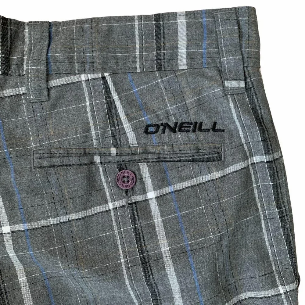 O'Neill Triumph Plaid Long Shorts NWOT Size 30